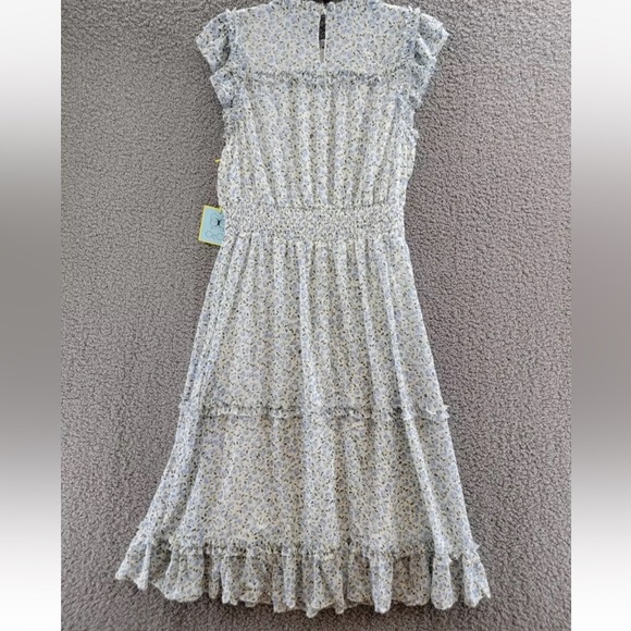 CeCe Smocked-Waist Cottage Core Midi Dress  1X New Ivory Blue Green 
Retail $129 - Picture 5 of 8